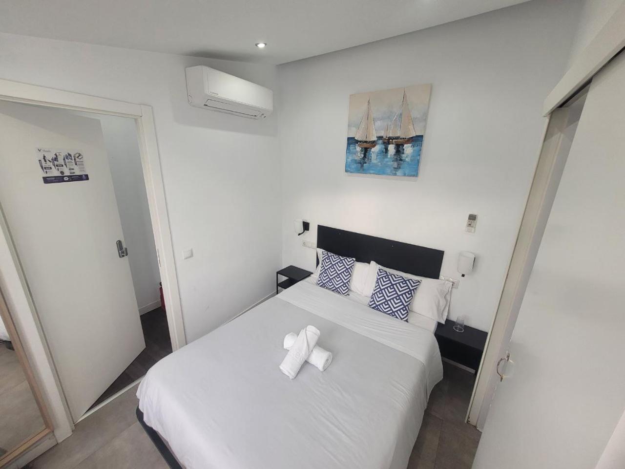 Ayz Frailes - Auto Check-In Property (Adults Only) مالقة المظهر الخارجي الصورة
